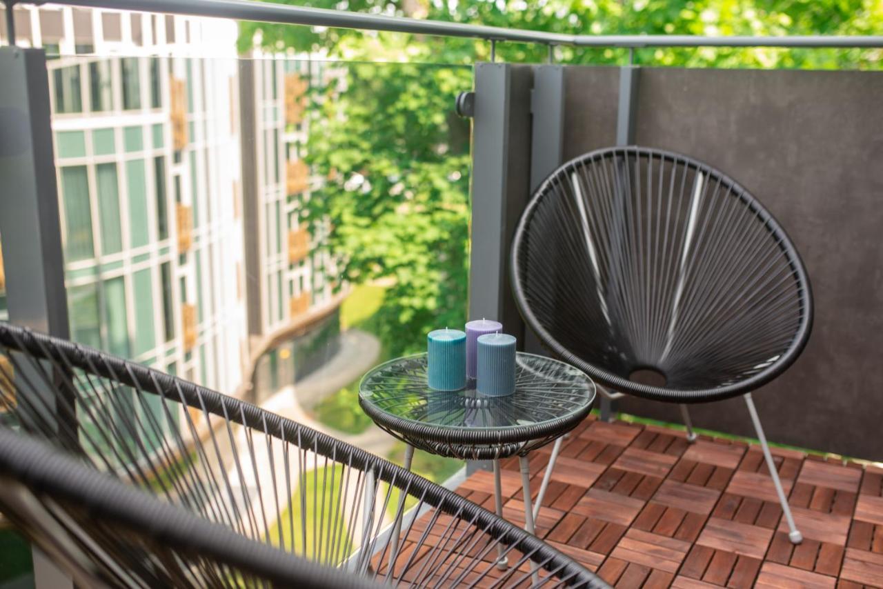 2 Bedroom Apt, 2 Garage Spots & Balconies, Self Check-In, By Cohost Druskininkai Exterior foto