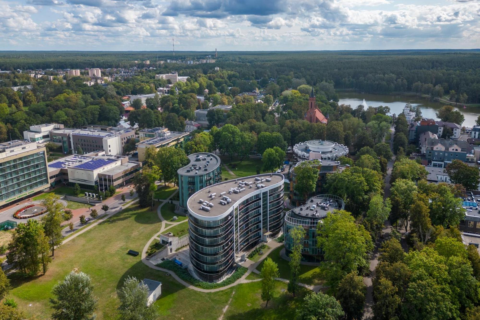 2 Bedroom Apt, 2 Garage Spots & Balconies, Self Check-In, By Cohost Druskininkai Exterior foto