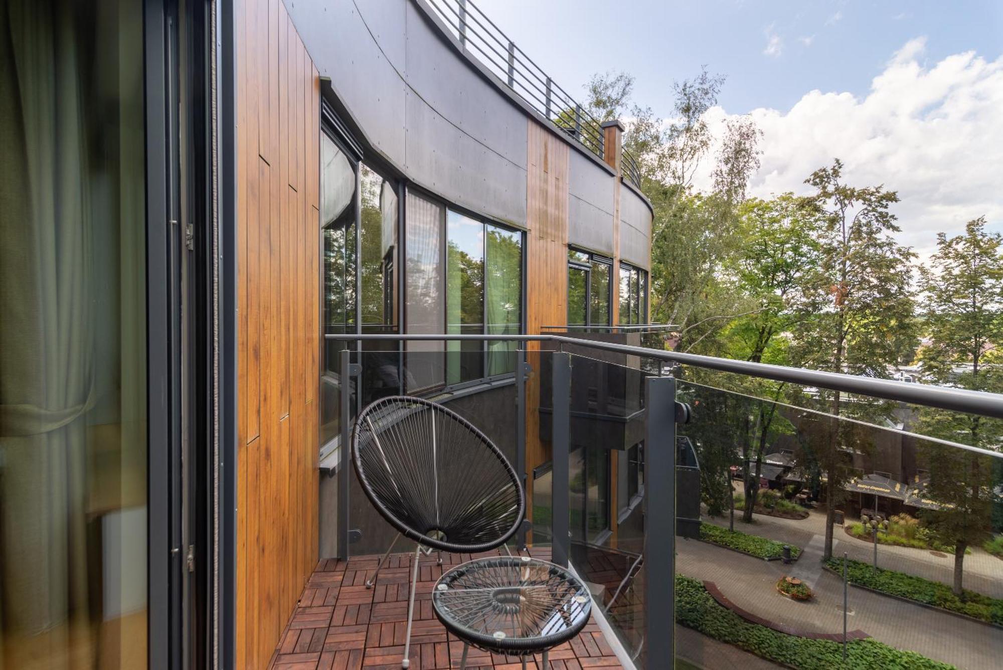 2 Bedroom Apt, 2 Garage Spots & Balconies, Self Check-In, By Cohost Druskininkai Exterior foto